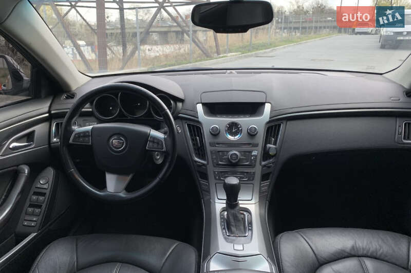 Седан Cadillac CTS 2010 в Славуті
