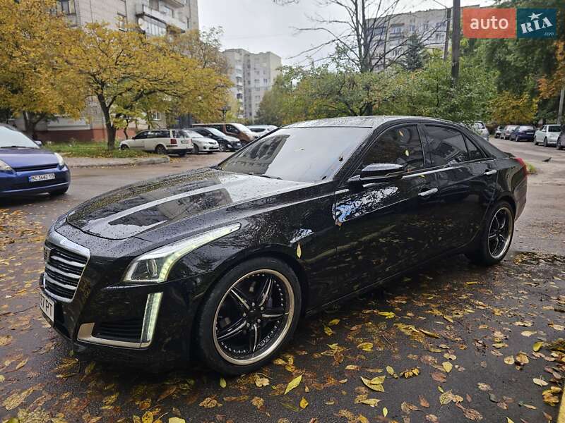 Седан Cadillac CTS 2015 в Львове