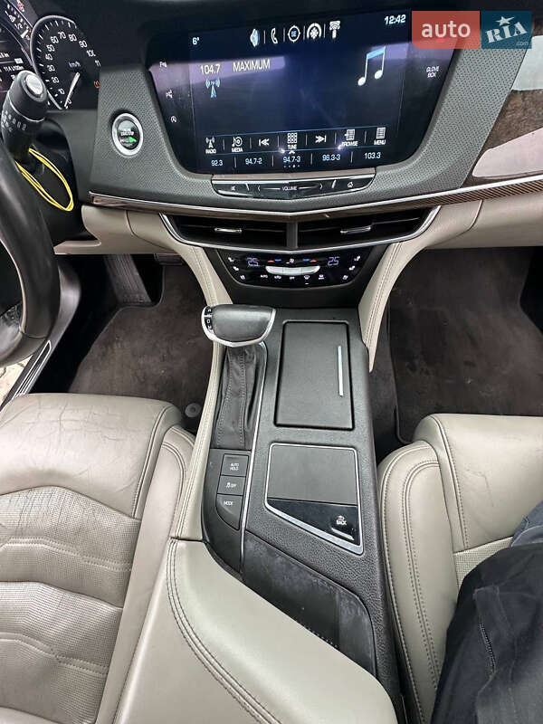 Седан Cadillac CTS 2017 в Ивано-Франковске