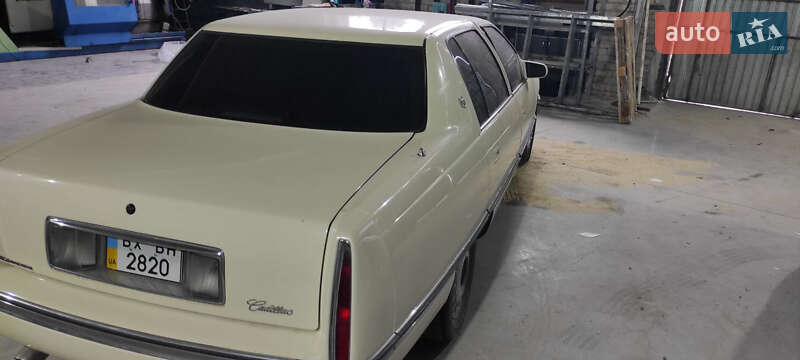 Седан Cadillac DE Ville 1996 в Каменец-Подольском