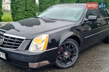 Седан Cadillac DTS 2006 в Рівному