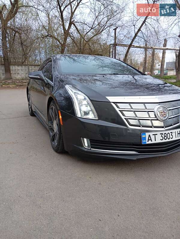Купе Cadillac ELR 2013 в Ивано-Франковске