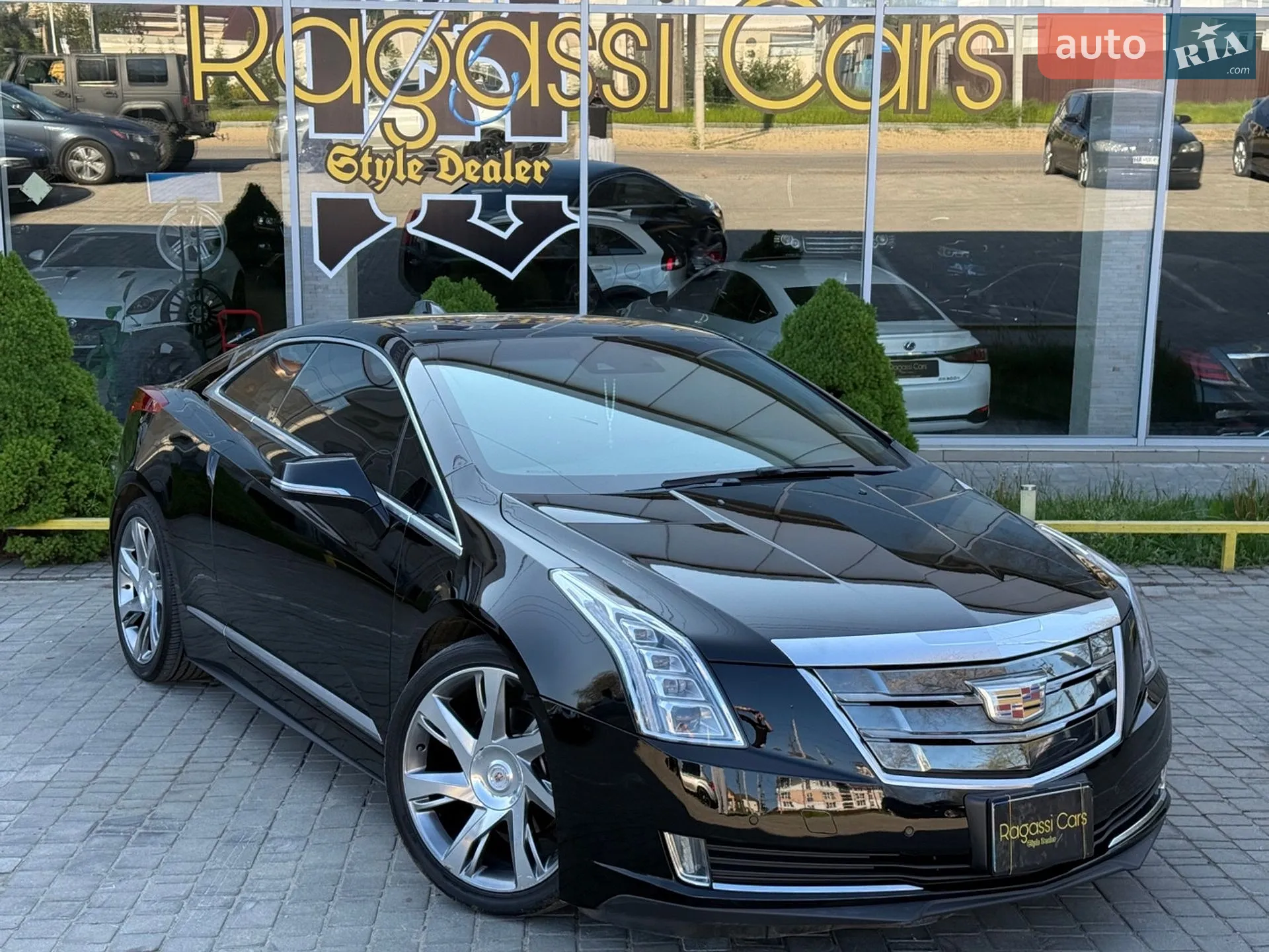 Cadillac ELR 2014