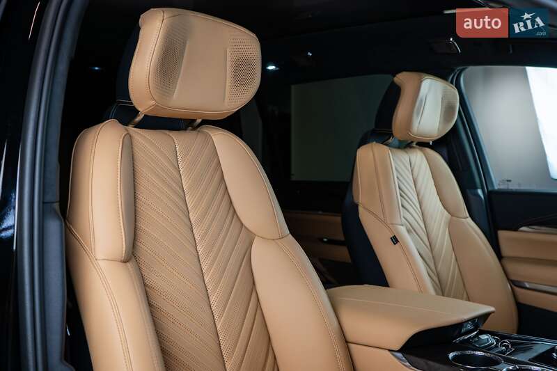 Внедорожник / Кроссовер Cadillac Escalade IQ 2025 в Киеве