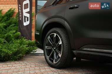 Внедорожник / Кроссовер Cadillac Escalade IQ 2025 в 