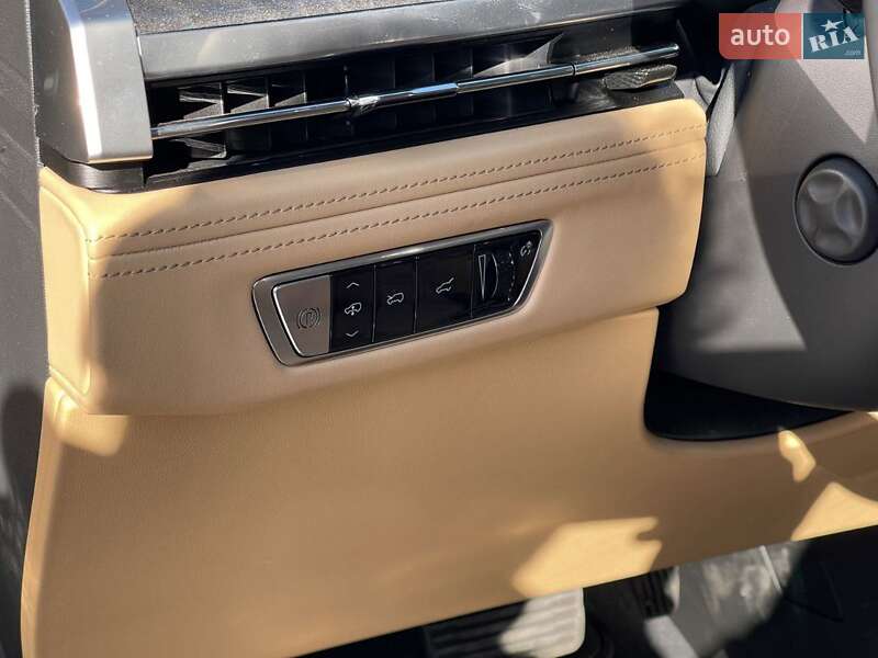 Позашляховик / Кросовер Cadillac Escalade IQ 2025 в Києві