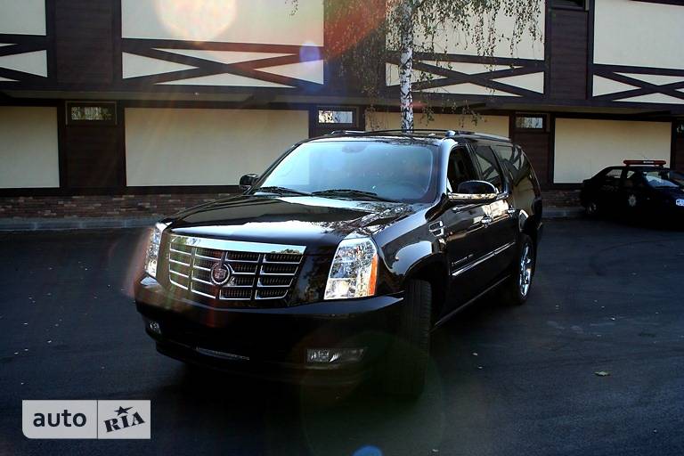 Внедорожник / Кроссовер Cadillac Escalade 2008 в Киеве