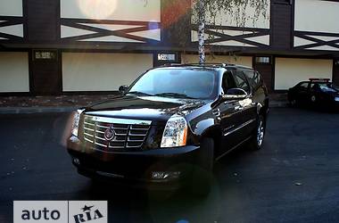 Внедорожник / Кроссовер Cadillac Escalade 2008 в 