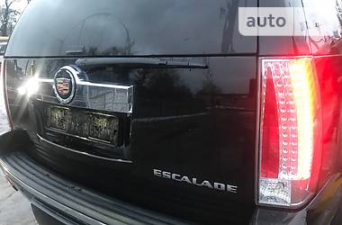 Внедорожник / Кроссовер Cadillac Escalade 2008 в Тернополе