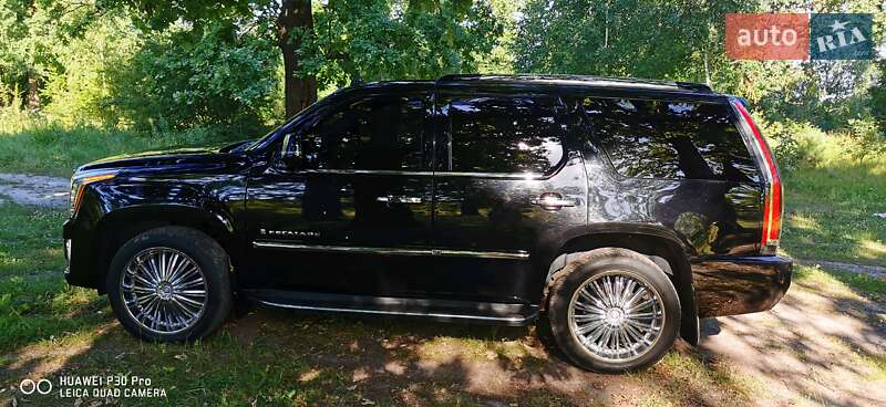 Внедорожник / Кроссовер Cadillac Escalade 2006 в Житомире