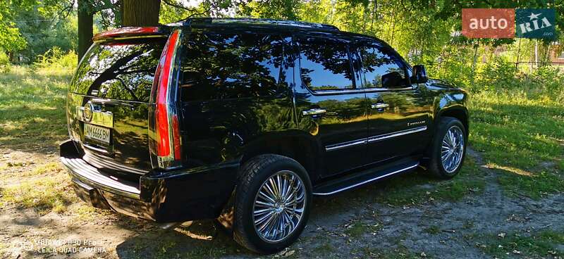 Внедорожник / Кроссовер Cadillac Escalade 2006 в Житомире