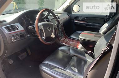 Внедорожник / Кроссовер Cadillac Escalade 2007 в Киеве