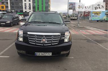 Внедорожник / Кроссовер Cadillac Escalade 2007 в Киеве