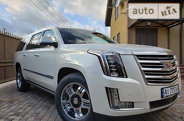 Позашляховик / Кросовер Cadillac Escalade 2015 в Києві