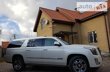 Внедорожник / Кроссовер Cadillac Escalade 2015 в Киеве