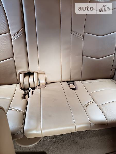 Внедорожник / Кроссовер Cadillac Escalade 2015 в Киеве