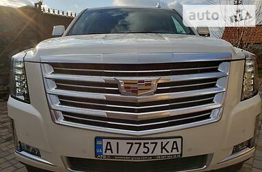 Позашляховик / Кросовер Cadillac Escalade 2015 в Києві