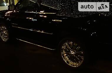 Внедорожник / Кроссовер Cadillac Escalade 2006 в Киеве