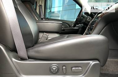 Внедорожник / Кроссовер Cadillac Escalade 2009 в Харькове