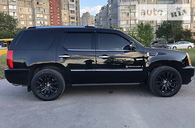 Внедорожник / Кроссовер Cadillac Escalade 2008 в Херсоне