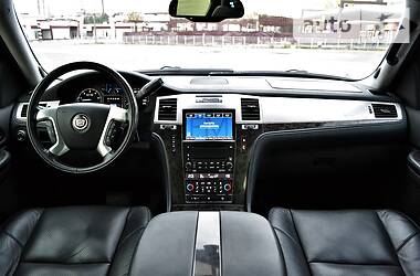 Внедорожник / Кроссовер Cadillac Escalade 2008 в Харькове