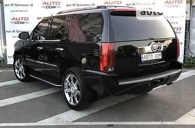 Внедорожник / Кроссовер Cadillac Escalade 2007 в Киеве