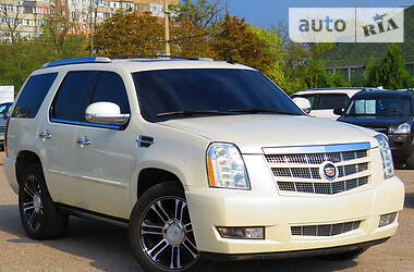 Cadillac Escalade  Premium 2013