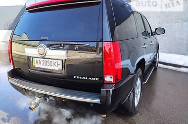 Внедорожник / Кроссовер Cadillac Escalade 2008 в Киеве