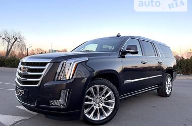 Внедорожник / Кроссовер Cadillac Escalade 2018 в Киеве