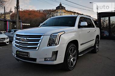 Внедорожник / Кроссовер Cadillac Escalade 2018 в Киеве