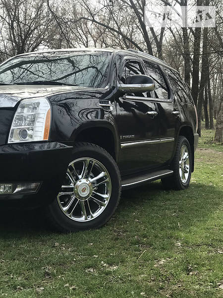 Внедорожник / Кроссовер Cadillac Escalade 2007 в Кропивницком