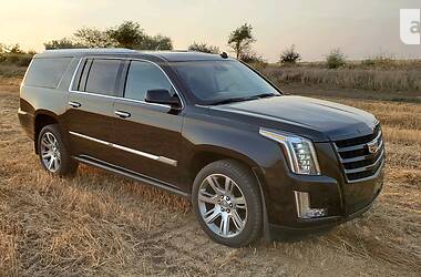 Позашляховик / Кросовер Cadillac Escalade 2014 в Одесі