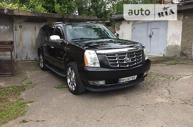 Внедорожник / Кроссовер Cadillac Escalade 2010 в Черновцах