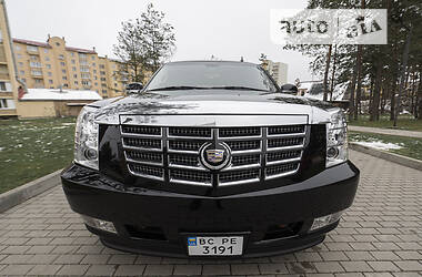 Универсал Cadillac Escalade 2007 в Львове