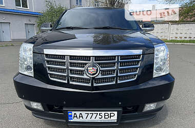 Позашляховик / Кросовер Cadillac Escalade 2012 в Києві