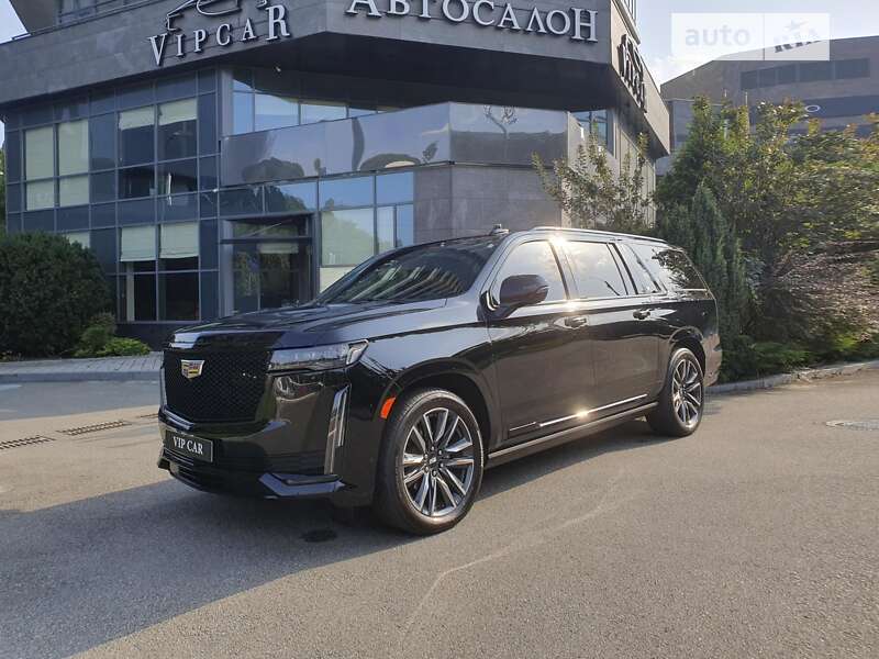 Позашляховик / Кросовер Cadillac Escalade 2023 в 