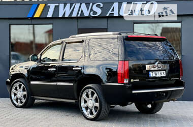 Внедорожник / Кроссовер Cadillac Escalade 2010 в Одессе