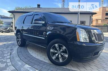 Внедорожник / Кроссовер Cadillac Escalade 2007 в Надворной