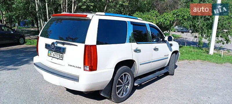 Cadillac Escalade 2008 VIN 1GYFK63878R241127 фото оголошення 17 з 47