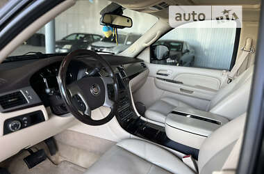 Внедорожник / Кроссовер Cadillac Escalade 2008 в Житомире