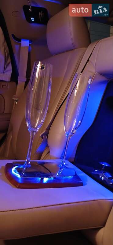 Внедорожник / Кроссовер Cadillac Escalade 2011 в Косове