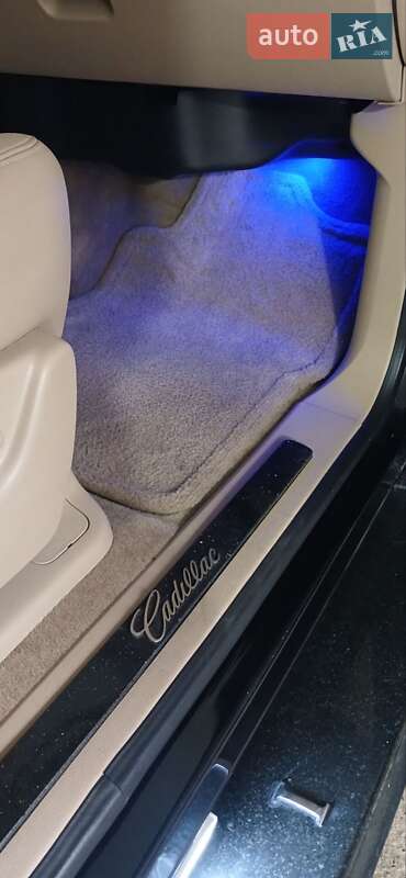 Внедорожник / Кроссовер Cadillac Escalade 2011 в Косове