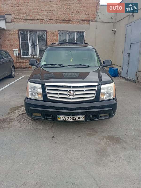 Внедорожник / Кроссовер Cadillac Escalade 2006 в Черкассах