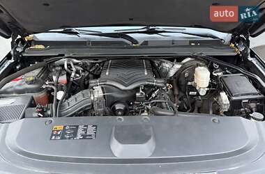 Позашляховик / Кросовер Cadillac Escalade 2014 в Петропавлівській Борщагівці