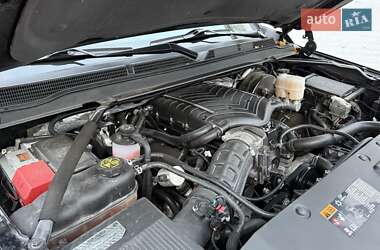 Позашляховик / Кросовер Cadillac Escalade 2014 в Петропавлівській Борщагівці