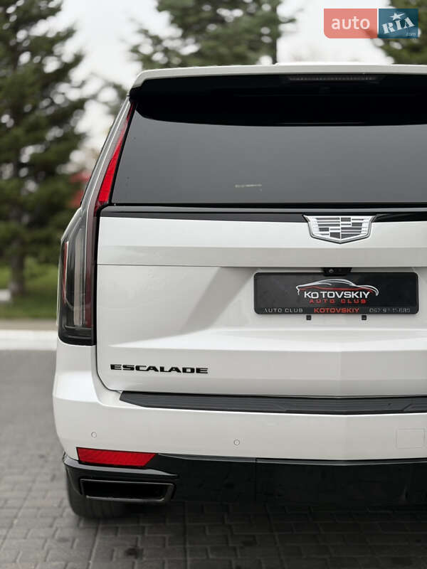 Позашляховик / Кросовер Cadillac Escalade 2021 в Одесі фото 35 Позашляховик / Кросовер Cadillac Escalade 2021 в Одесі