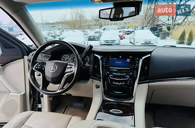 Внедорожник / Кроссовер Cadillac Escalade 2014 в Харькове