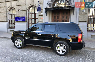 Позашляховик / Кросовер Cadillac Escalade 2007 в 
