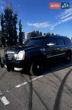 Внедорожник / Кроссовер Cadillac Escalade 2008 в Киеве