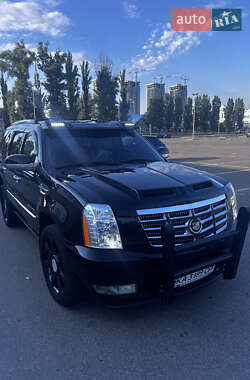 Внедорожник / Кроссовер Cadillac Escalade 2008 в Киеве